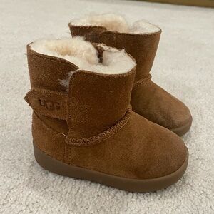 UGG toddler boots. Size 4/5